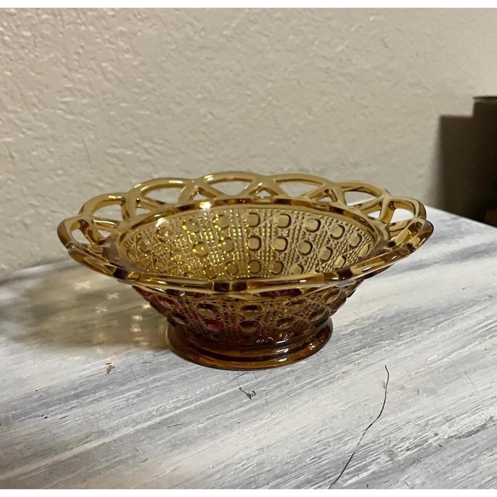 Vintage amber glass candy dish/ Imperialโ glass/scalloped...